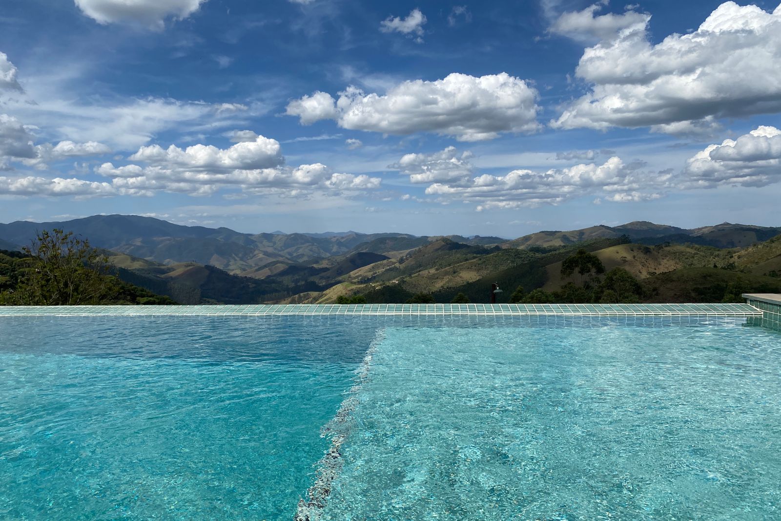 Construction — Cascade Custom Pools