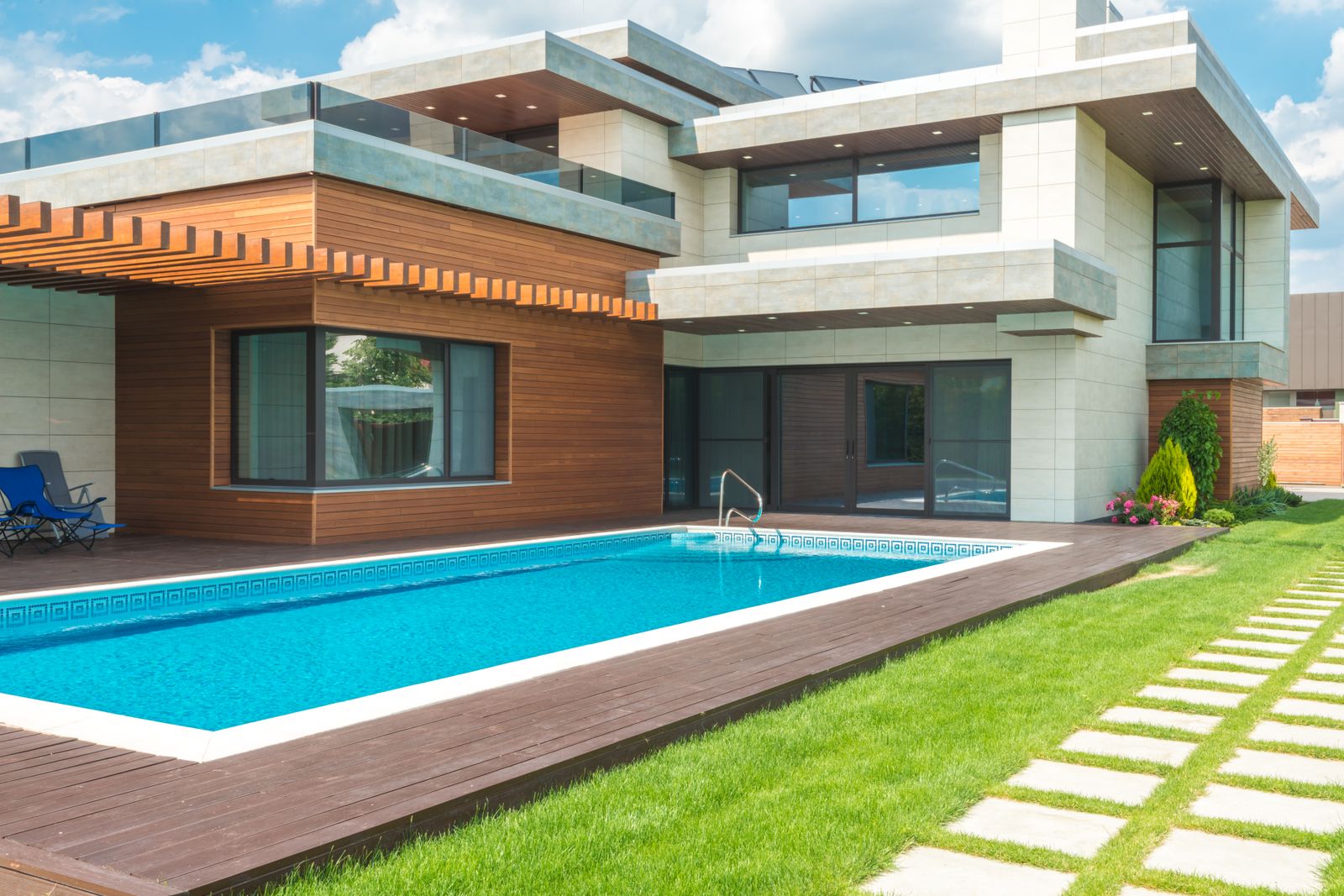 Final Walkthrough — Cascade Custom Pools